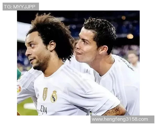 回忆中的绿茵传奇那些最难忘的足球明星与他们的辉煌瞬间